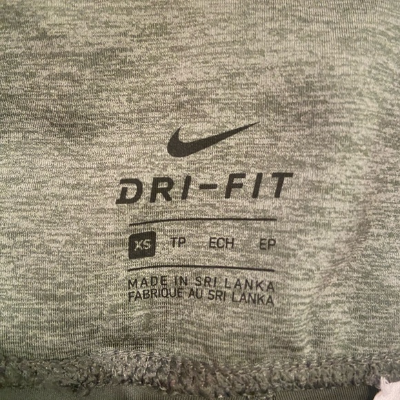 Nike Sage green Drifit XS running tights - Picture 5 of 5